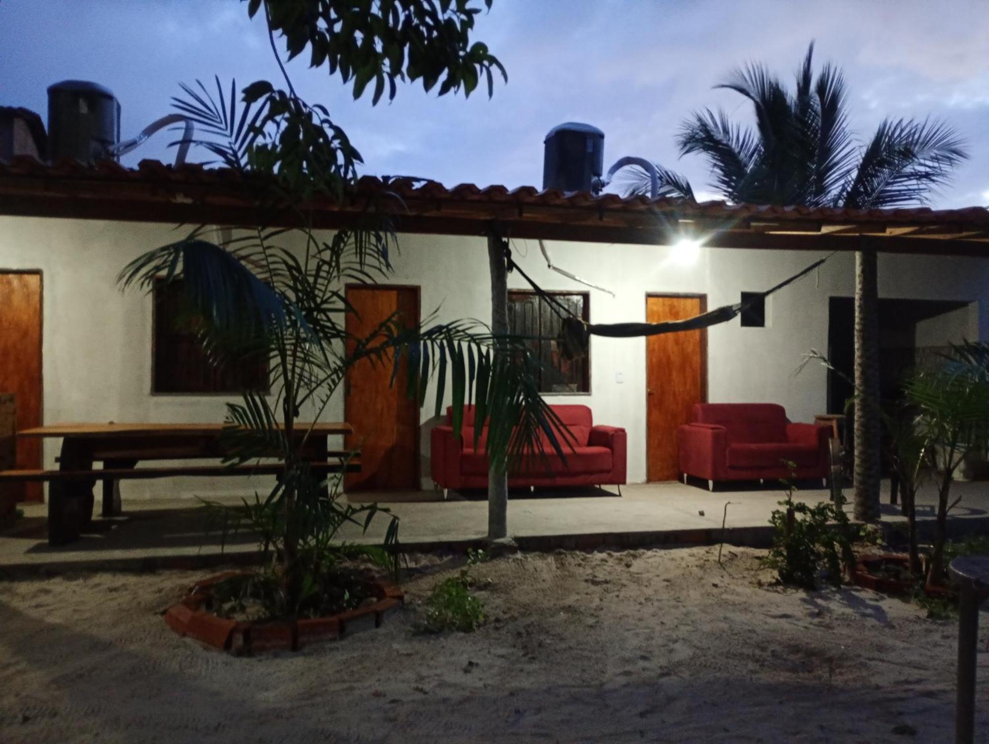 Hostel E Camping Na Rua Das Flores Santo Amaro do Maranhao Dış mekan fotoğraf