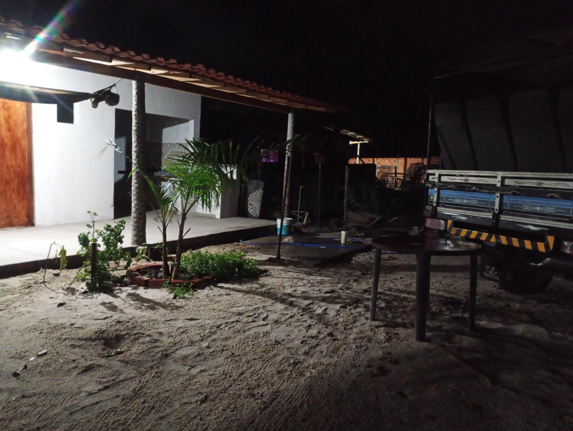 Hostel E Camping Na Rua Das Flores Santo Amaro do Maranhao Dış mekan fotoğraf
