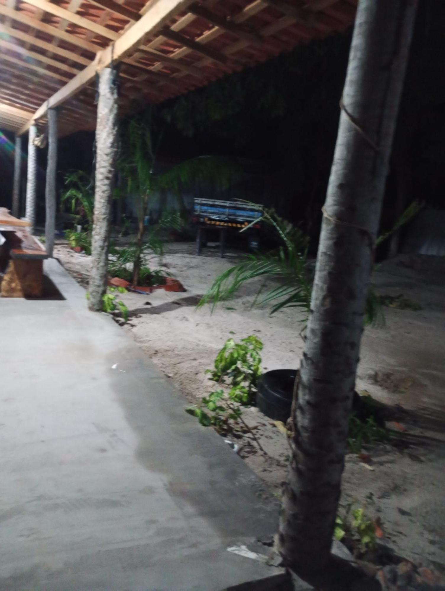 Hostel E Camping Na Rua Das Flores Santo Amaro do Maranhao Dış mekan fotoğraf